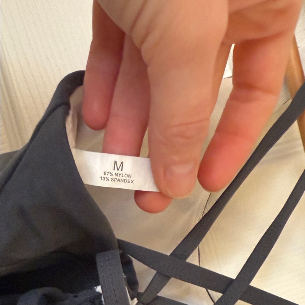 NVGTN Stone Grey Matrix Sports Bra - Picture 3 of 3